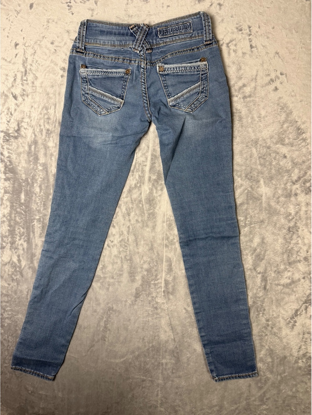 HYDRAULIC The Traveling Jean 3-Button Skinny Jeans Medium Wash Size 5/6 - Picture 2 of 10
